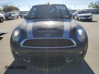 2014 MINI Convertible S with VIN WMWZP3C58ET706941, listed as a Copart auction lot 81900674 with 61,292 mi miles and Salvage title. Bid and sale history available at DreamBid. Image 5.