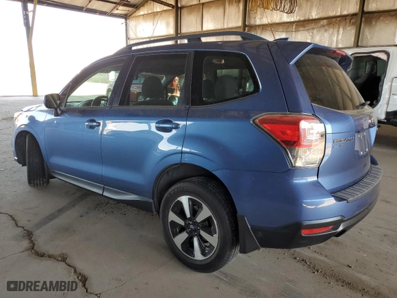 2018 Subaru Forester Premium with VIN JF2SJADCXJH504754, listed as a Copart auction lot 52184115 with 77,582 mi miles and Salvage Title. Bid and sale history available at carsss.com. Image 2.