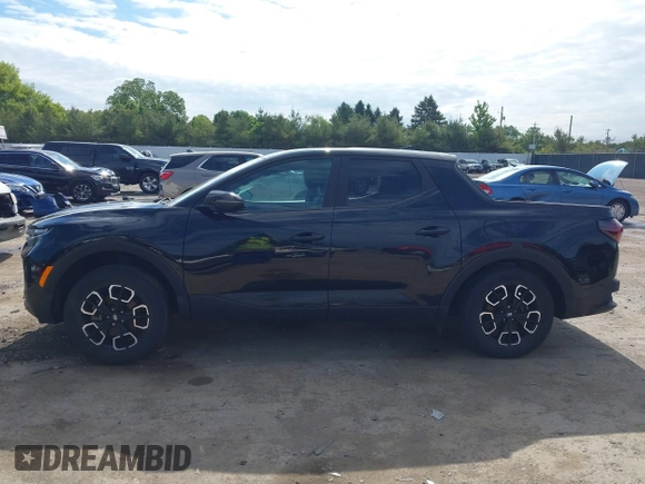 2022 Hyundai Santa Cruz SEL with VIN 5NTJBDAE2NH000464, listed as a IAAI auction lot 42329921 with 32,890 mi miles and . Bid and sale history available at DreamBid. Image 14.