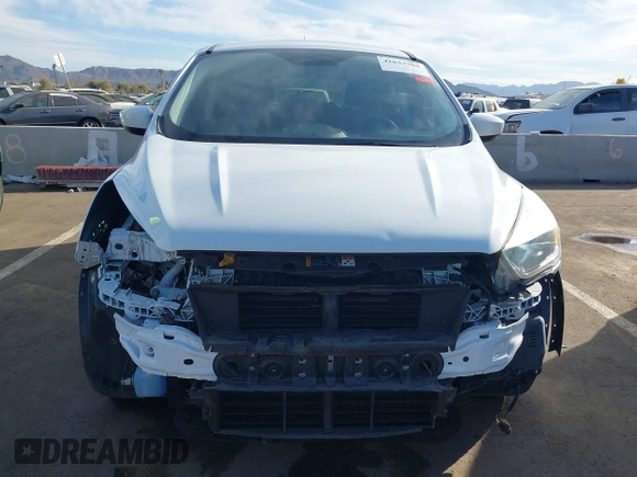 2017 Ford Escape SE z VIN 1FMCU0GD4HUC98899, wystawiony jako IAAI lot #41633762 z przebiegiem 72 245 mil mil oraz . Historia ofert i sprzedaży dostępna na DreamBid. Obrazek 13.