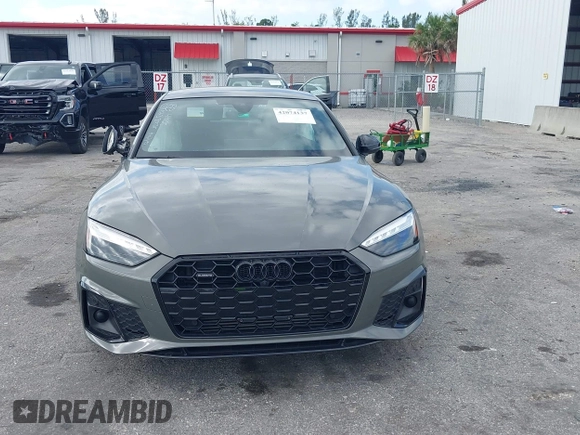 2023 Audi A5 Sportback S line Premium Plus z VIN WAUFACF56PA038023, wystawiony jako IAAI lot #42074137 z przebiegiem 15 998 mil mil oraz . Historia ofert i sprzedaży dostępna na DreamBid. Obrazek 12.