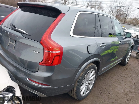 2016 Volvo XC90 T6 Inscription with VIN YV4A22PL5G1084750, listed as a IAAI auction lot 41729279 with 115,484 mi miles. Bid and sale history available at carsss.com. Image 4.