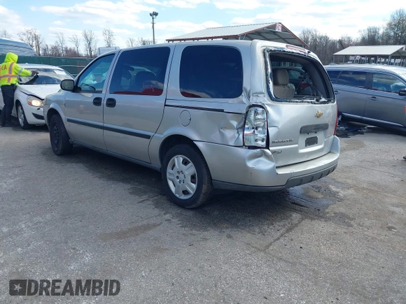 2007 Chevrolet Uplander LS Fleet with VIN 1GNDV23W47D213865, listed as a IAAI auction lot 41894688 with 259,018 mi miles. Bid and sale history available at carsss.com. Image 3.