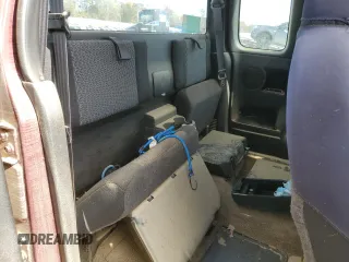 2007 Chevrolet Colorado Work Truck with VIN 1GCDT19E678185650, listed as a Copart auction lot 75132264 with 0 mi miles and Non Repairable. Bid and sale history available at carsss.com. Image 10.