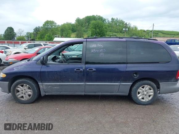 1997 Dodge Caravan LE z VIN 1B4GP54L5VB284083, wystawiony jako IAAI lot #42215384 z przebiegiem 220 000 mil mil oraz . Historia ofert i sprzedaży dostępna na DreamBid. Obrazek 15.