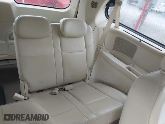 2008 Chrysler Town & Country Limited with VIN 2A8HR64X38R134031, listed as a IAAI auction lot 41979347 with 173,810 mi miles. Bid and sale history available at carsss.com. Image 12.