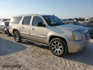 2007 GMC Yukon XL Denali with VIN 1GKFK66837J310012, listed as a Copart auction lot 75399364 with 216,068 mi miles and Salvage Title. Bid and sale history available at carsss.com. Image 4.