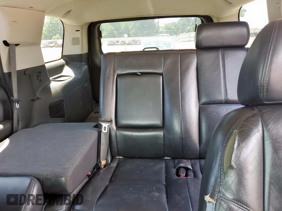 2008 Chevrolet Tahoe LTZ with VIN 1GNFC13J18R108007, listed as a Copart auction lot 58102505 with 270,847 mi miles and Clean title. Bid and sale history available at DreamBid. Image 10.