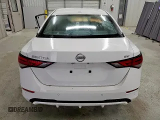 2024 Nissan Sentra SV z VIN 3N1AB8CV3RY338597, wystawiony jako Copart lot #57588955 z przebiegiem 27 910 mil mil oraz Szkoda całkowita • Salvage title. Historia ofert i sprzedaży dostępna na DreamBid. Obrazek 6.