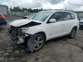 2008 Toyota RAV4 Sport с VIN JTMBK32V185061045, выставлен на аукционе Copart как лот 55957895 с пробегом 301 535 миль миль и Списание • Salvage title. История ставок и продаж доступна на DreamBid. Изображение 1.