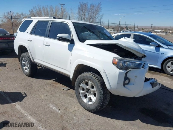 2022 Toyota 4Runner SR5 Premium with VIN JTENU5JR1N5990635, listed as a IAAI auction lot 41612015 with 66,619 mi miles. Bid and sale history available at carsss.com. Image 1.