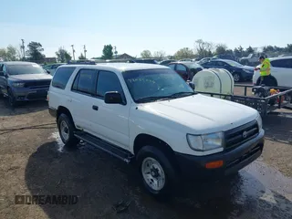 1998 Toyota 4Runner with VIN JT3GM84R5W0020395, listed as a IAAI auction lot 42053226 with 219,688 mi miles and . Bid and sale history available at DreamBid. Image 1.