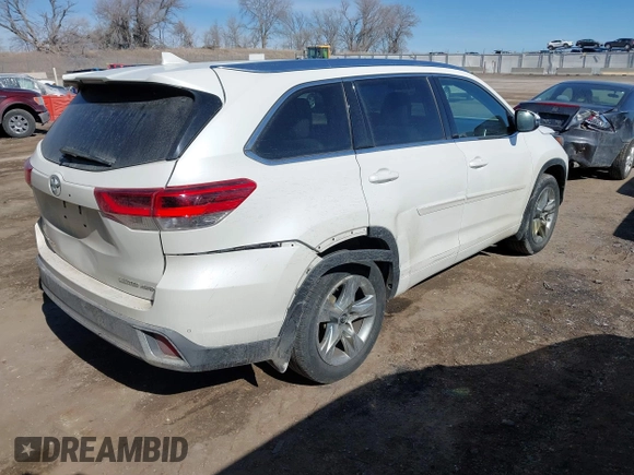 2018 Toyota Highlander Limited z VIN 5TDDZRFH6JS858113, wystawiony jako IAAI lot #41662534 z przebiegiem 96 163 mil mil oraz . Historia ofert i sprzedaży dostępna na DreamBid. Obrazek 4.