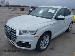 2019 Audi Q5 Prestige with VIN WA1CNAFY5K2057135, listed as a IAAI auction lot 41877915 with 142,007 mi miles. Bid and sale history available at carsss.com. Image 18.