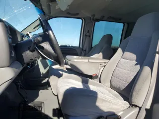 2003 Ford Super Duty F-250 XL with VIN 1FTNW21S93ED16066, listed as a Copart auction lot 73352924 with 250,741 mi miles and Salvage Title. Bid and sale history available at carsss.com. Image 7.