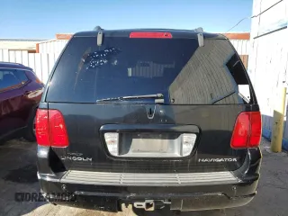 2006 Lincoln Navigator Luxury with VIN 5LMFU275X6LJ02904, listed as a Copart auction lot 46178785 with 181,142 mi miles and Clean Title. Bid and sale history available at carsss.com. Image 6.