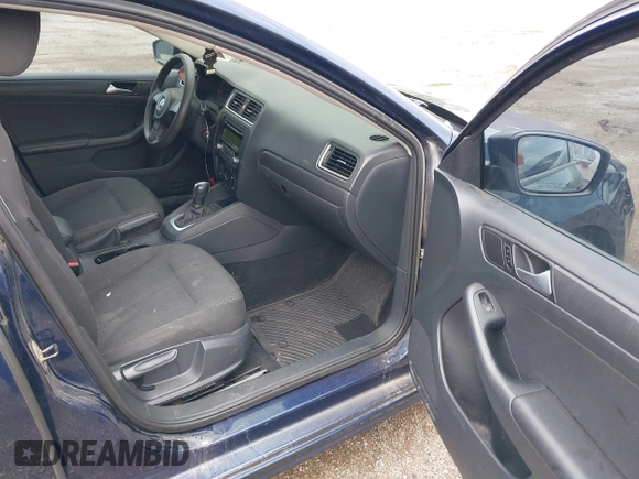 2014 Volkswagen Jetta S with VIN 3VW2K7AJ2EM438149, listed as a IAAI auction lot 42594264 with 54,675 mi miles and . Bid and sale history available at DreamBid. Image 5.