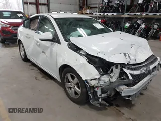2014 Chevrolet Cruze 1LT with VIN 1G1PC5SB2E7182213, listed as a IAAI auction lot 40787686 with 129,882 mi miles and . Bid and sale history available at DreamBid. Image 1.