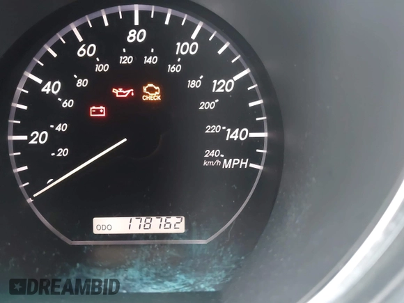 2009 Lexus RX 350 with VIN 2T2HK31U59C114722, listed as a IAAI auction lot 42049895 with 178,762 mi miles and . Bid and sale history available at DreamBid. Image 15.