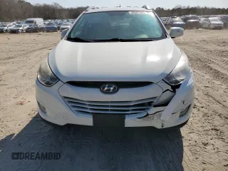 2013 Hyundai Tucson GLS with VIN KM8JU3AC1DU606047, listed as a Copart auction lot 48692885 with 185,829 mi miles and Salvage Title. Bid and sale history available at carsss.com. Image 5.
