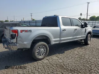 2022 Ford F-250 XL with VIN 1FT8W2BT0NEE39357, listed as a Copart auction lot 62615585 with 54,794 mi miles and Salvage title. Bid and sale history available at DreamBid. Image 3.