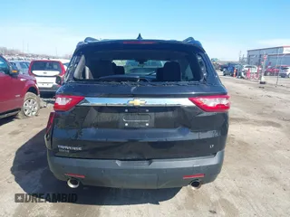 2021 Chevrolet Traverse LT Cloth with VIN 1GNERGKW5MJ197065, listed as a IAAI auction lot 41861029 with 57,992 mi miles. Bid and sale history available at carsss.com. Image 16.