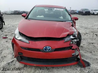 2021 Toyota Prius L Eco with VIN JTDKAMFU2M3147948, listed as a Copart auction lot 85476254 with 89,629 mi miles and Salvage Title. Bid and sale history available at carsss.com. Image 5.