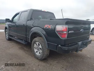 2013 Ford F-150 XL z VIN 1FTFW1EF2DFC52279, wystawiony jako IAAI lot #42541080 z przebiegiem 161 469 mil mil oraz . Historia ofert i sprzedaży dostępna na DreamBid. Obrazek 3.