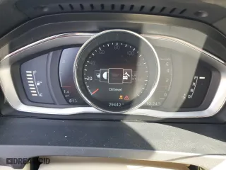 2015 Volvo S60 T5 Drive-E Premier with VIN YV140MFK8F2366989, listed as a Copart auction lot 52489475 with 29,442 mi miles and Salvage Title. Bid and sale history available at carsss.com. Image 9.