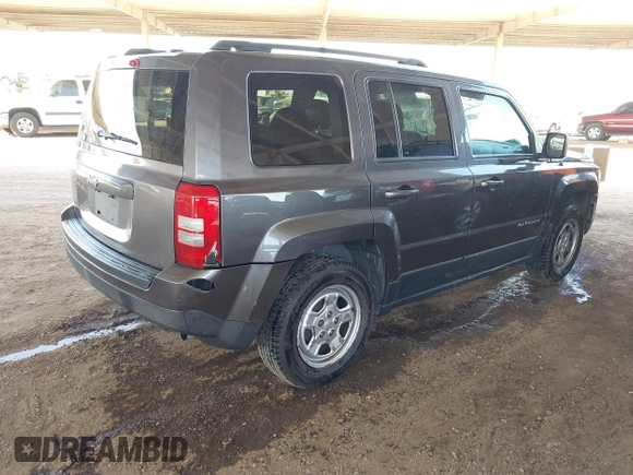 2017 Jeep Patriot Sport SE with VIN 1C4NJPBA3HD136578, listed as a IAAI auction lot 41733206 with 193,522 mi miles and . Bid and sale history available at DreamBid. Image 4.