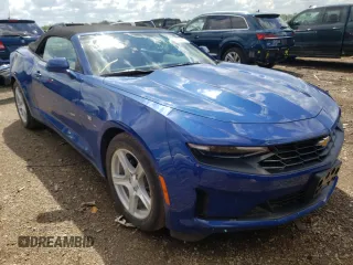 2022 Chevrolet Camaro 1LT with VIN 1G1FB3DX4N0109445, listed as a Copart auction lot 56644812 with 8,482 mi miles. Bid and sale history available at carsss.com. Image 1.