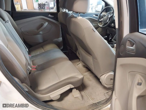 2014 Ford Escape SE with VIN 1FMCU9GX3EUE01045, listed as a IAAI auction lot 41932355 with 105,248 mi miles. Bid and sale history available at carsss.com. Image 8.