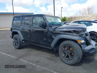 2023 Jeep Wrangler Sport S с VIN 1C4HJXDN5PW634233, выставлен на аукционе IAAI как лот 41926302 с пробегом 14 422 миль миль и . История ставок и продаж доступна на DreamBid. Изображение 13.
