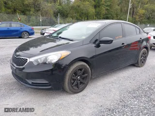 2015 Kia Forte LX with VIN KNAFK4A67F5426212, listed as a IAAI auction lot 40493636 with 85,216 mi miles. Bid and sale history available at carsss.com. Image 2.