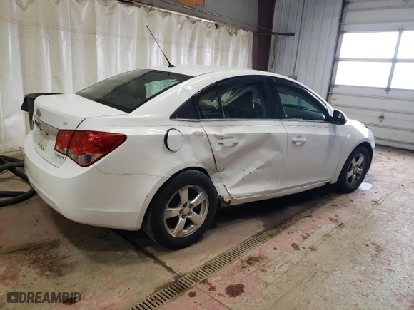 2011 Chevrolet Cruze LT w/1FL with VIN 1G1PE5S97B7220697, listed as a Copart auction lot 50567265 with 140,340 mi miles and Salvage Title. Bid and sale history available at carsss.com. Image 3.