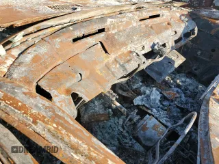 1973 Dodge Charger z VIN WH23U3A130893, wystawiony jako Copart lot #70195534 z przebiegiem Nie podano mil oraz Szkoda całkowita • Salvage title. Historia ofert i sprzedaży dostępna na DreamBid. Obrazek 9.
