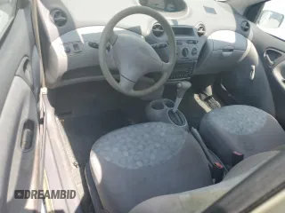 2000 Toyota ECHO z VIN JTDAT1235Y0040059, wystawiony jako Copart lot #58095685 z przebiegiem 134 580 mil mil oraz Tytuł czysty. Historia ofert i sprzedaży dostępna na DreamBid. Obrazek 8.