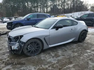 2024 Toyota GR86 Premium with VIN JF1ZNBE1XR8758891, listed as a Copart auction lot 42994055 with 5,237 mi miles and Salvage Title. Bid and sale history available at carsss.com. Image 1.