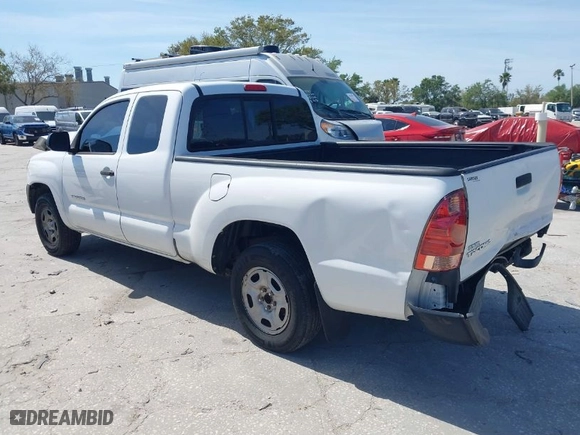 2015 Toyota Tacoma with VIN 5TFTX4CN3FX053623, listed as a IAAI auction lot 41811525 with 118,649 mi miles. Bid and sale history available at carsss.com. Image 3.