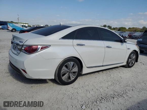 2013 Hyundai Sonata with VIN KMHEC4A40DA094186, listed as a Copart auction lot 55248245 with 212,202 mi miles and Clean Title. Bid and sale history available at carsss.com. Image 3.