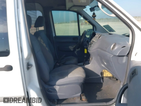 2013 Ford Transit Connect XLT with VIN NM0LS7DN3DT130085, listed as a IAAI auction lot 40972391 with Not provided miles and . Bid and sale history available at DreamBid. Image 5.