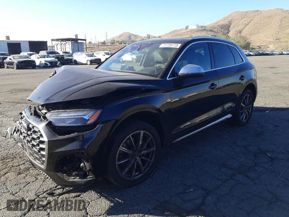 2022 Audi SQ5 Premium Plus with VIN WA1B4AFY0N2066635, listed as a Copart auction lot 71725773 with 13,527 mi miles. Bid and sale history available at carsss.com. Image 1.
