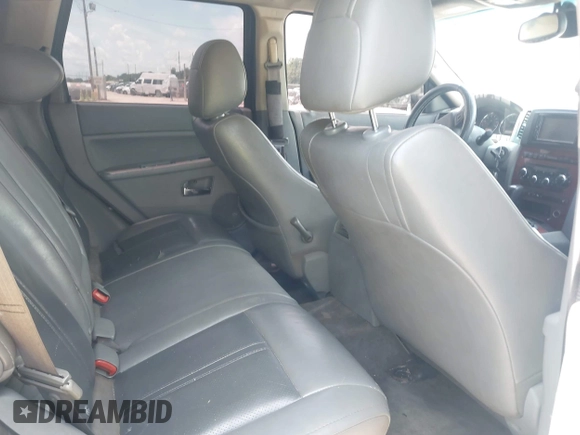 2005 Jeep Grand Cherokee Limited with VIN 1J8HR58225C592060, listed as a IAAI auction lot 42485819 with 191,973 mi miles and . Bid and sale history available at DreamBid. Image 8.