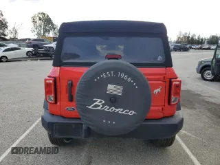 2021 Ford Bronco with VIN 1FMDE5BH8MLA82532, listed as a Copart auction lot 48372945 with 38,782 mi miles and Salvage Title. Bid and sale history available at carsss.com. Image 6.