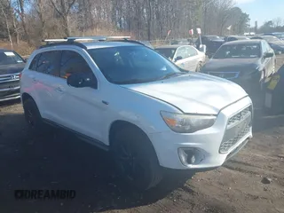 2015 Mitsubishi Outlander Sport 2.4 GT with VIN 4A4AR4AW2FE032859, listed as a IAAI auction lot 41688091 with 200,394 mi miles. Bid and sale history available at carsss.com. Image 1.