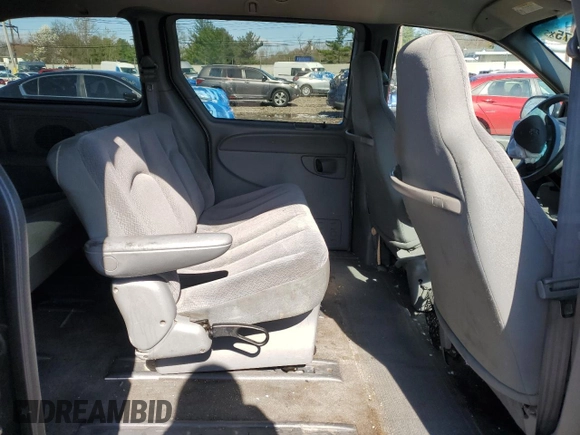 2004 Dodge Caravan SE with VIN 1D4GP24R04B520727, listed as a Copart auction lot 52002475 with 164,954 mi miles and Salvage title. Bid and sale history available at DreamBid. Image 12.