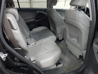 2007 Toyota RAV4 Limited with VIN JTMBK31V176026631, listed as a IAAI auction lot 42071134 with 140,639 mi miles. Bid and sale history available at carsss.com. Image 8.