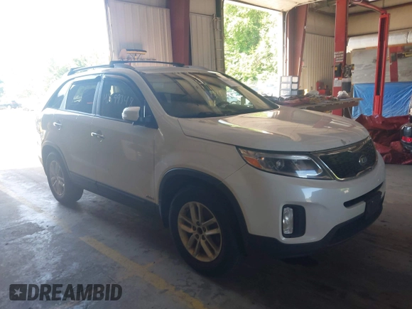 2015 Kia Sorento LX with VIN 5XYKTCA64FG607865, listed as a IAAI auction lot 42599348 with 138,100 mi miles and . Bid and sale history available at DreamBid. Image 1.