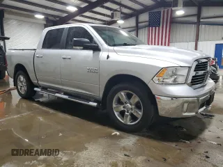 2018 Ram 1500 Big Horn z VIN 3C6RR7LG7JG240889, wystawiony jako Copart lot #57627555 z przebiegiem 74 541 mil mil oraz Szkoda całkowita • Salvage title. Historia ofert i sprzedaży dostępna na DreamBid. Obrazek 4.