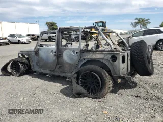2017 Jeep Wrangler Unlimited Sahara с VIN 1C4BJWEG9HL516883, выставлен на аукционе Copart как лот 61254305 с пробегом Не указан миль и На запчасти • Non repairable. История ставок и продаж доступна на DreamBid. Изображение 2.